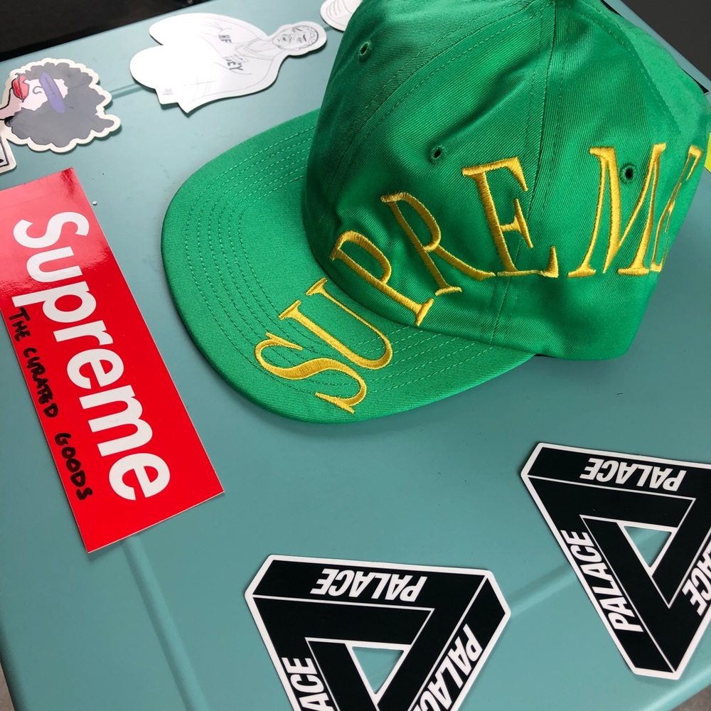Side Arc 6-Panel Cap